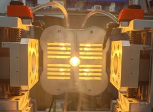 “專精特新企業(yè)”朗普光電—16 年深耕特種光源，賦能科研紅外線加熱全場景需求